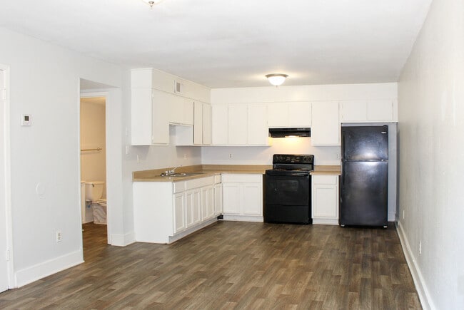 Building Photo - Rainview Apartments