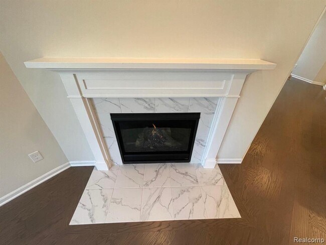 Foto del edificio - 22470 Woodbridge Ln