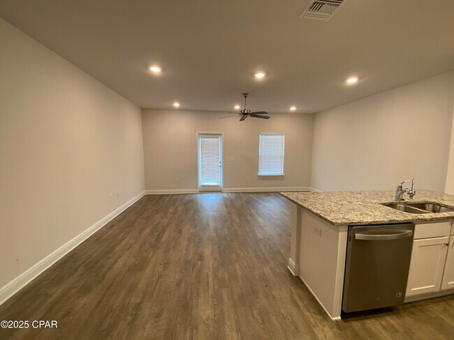 Building Photo - 1606 Caleigh Ct
