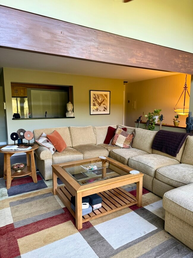 Foto del edificio - 1465 E Putnam Ave