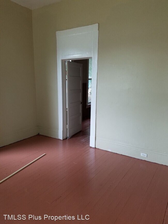 Foto del edificio - 3 br, 1 bath House - 3113 Vally St