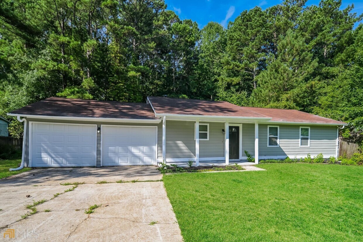 1377 Briar Ridge Ct, Jonesboro, GA 30238 House Rental in Jonesboro