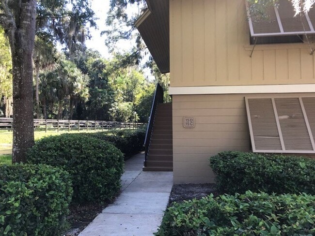 Photo - MOVE IN READY CONDO