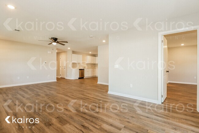 Foto del edificio - 124 Cottage Grove Rd