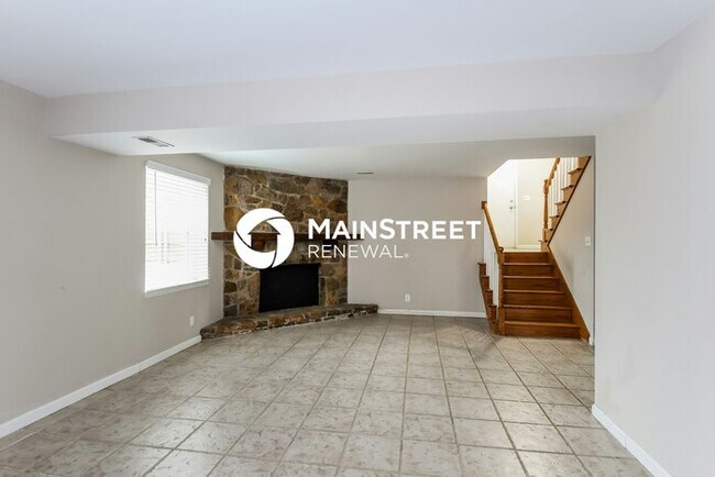 Building Photo - 4 Bedroom Pet-Friendly Home in St Peters, ...