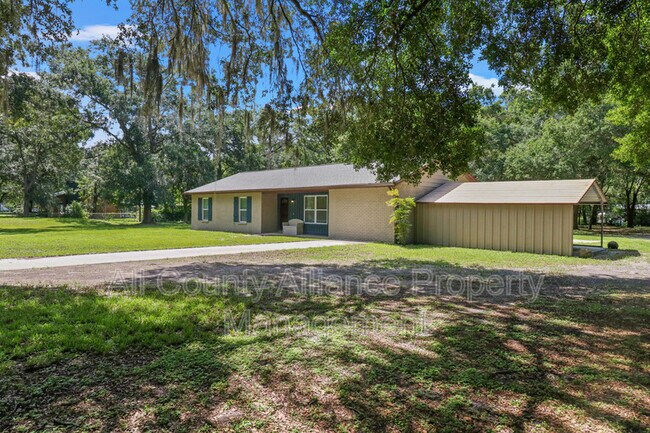 Foto del edificio - 29828 Cooper Rd