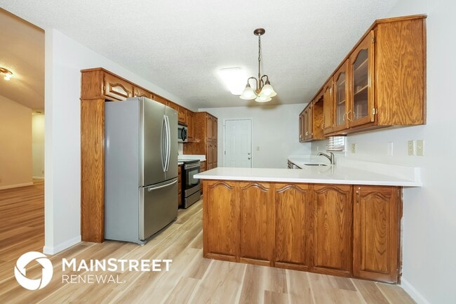 Building Photo - 8123 Lichtenauer Dr