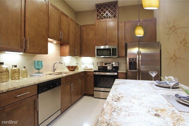 Foto del edificio - 2 br, 2 bath Condo - 3120 Devonshire Dr