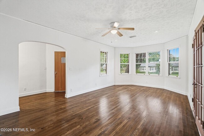 Foto del edificio - 1406 Palmer Terrace