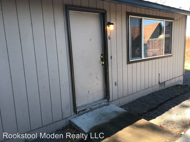 Building Photo - 3 br, 1 bath House - 612 S 3rd St #6