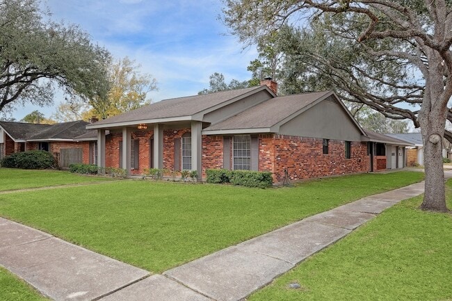 Building Photo - 5822 Yarwell Dr