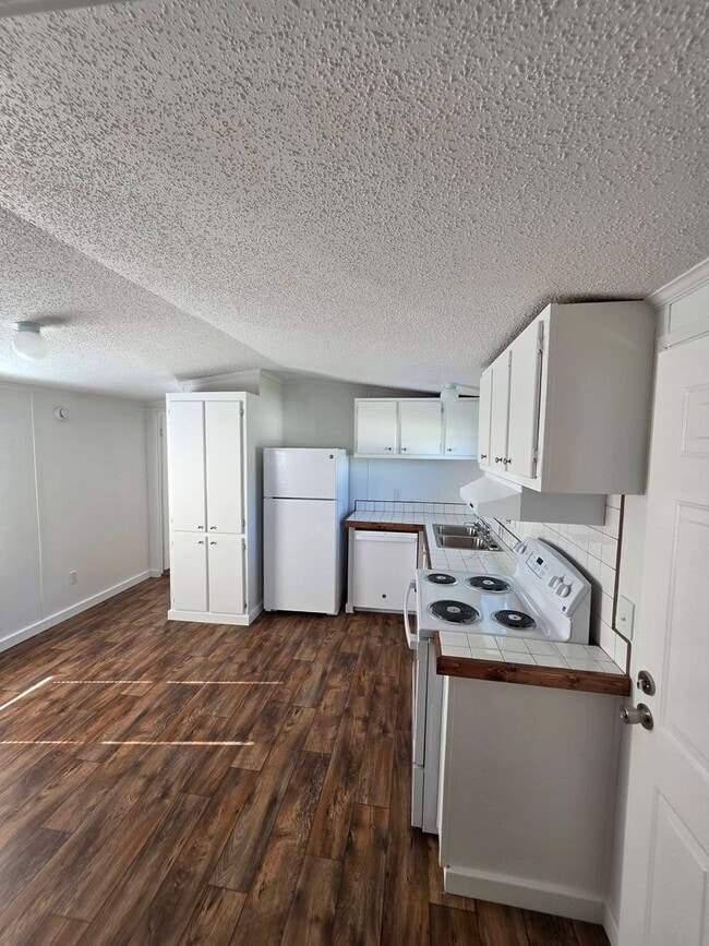 Foto del edificio - Ready to Move in