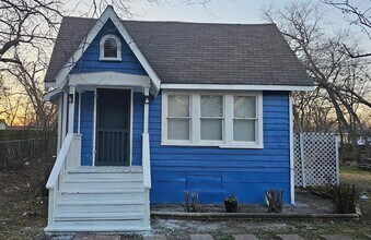 Building Photo - 1007 Willow St