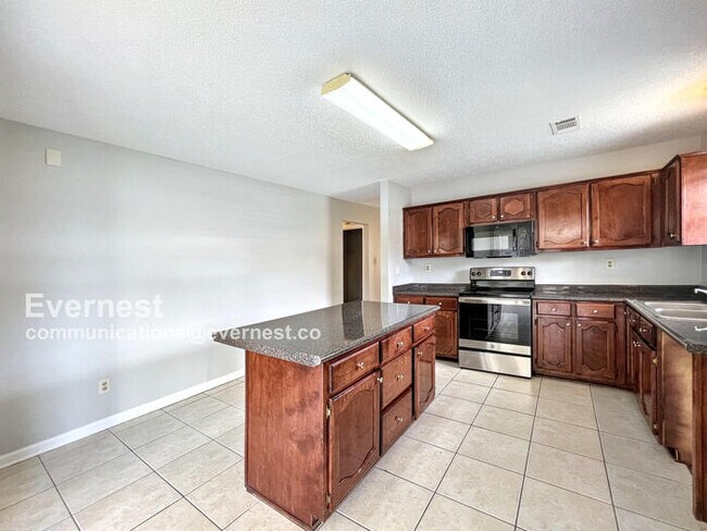 Building Photo - 7364 Appling Ridge Dr