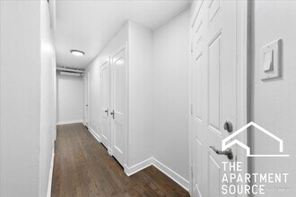 Building Photo - 5428 N Campbell Ave