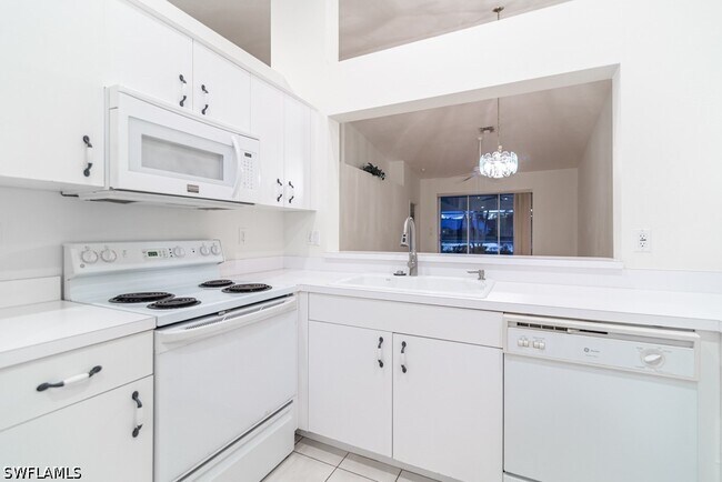 Building Photo - 2230 Stacil Cir