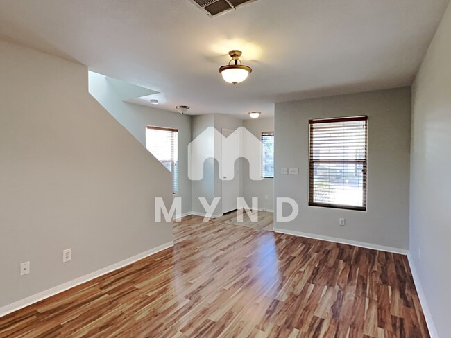 Foto del edificio - 6062 Peaceful Creek St