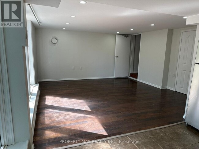 Building Photo - 89 Bow Valley Dr