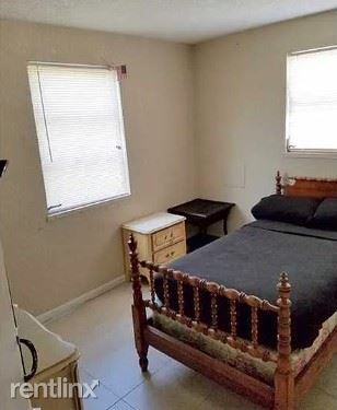 Foto del edificio - 5 br, 2 bath House - 5 NE 16th Ct # 2