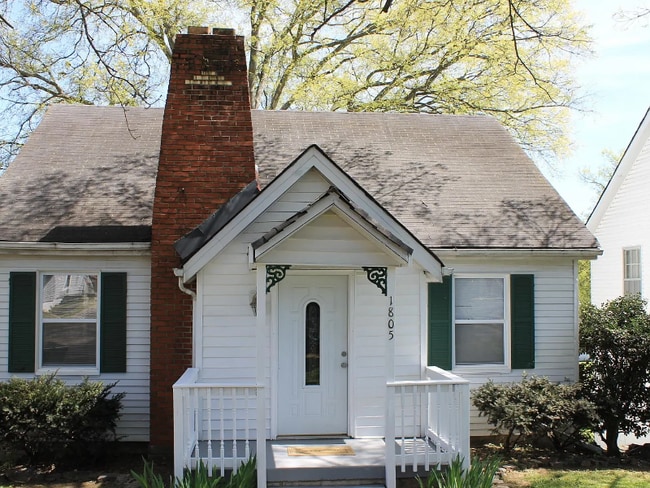 Building Photo - 1805 Dimple Ct
