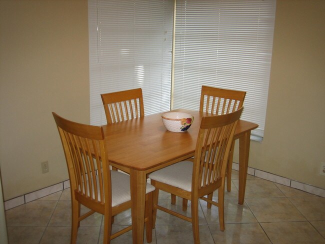 Foto del edificio - 13849 Royal Palm Ct