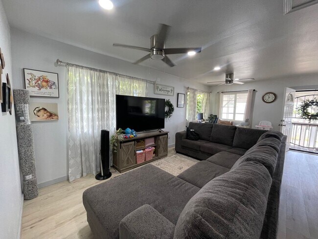 Building Photo - Napili Three Bedroom
