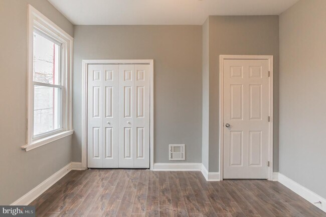 Foto del edificio - 2147 N Marston St