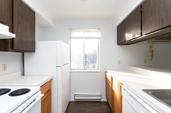 Ejemplo de interior de 1 habitación, 1 baño y 650 pies cuadrados - Clinton Square