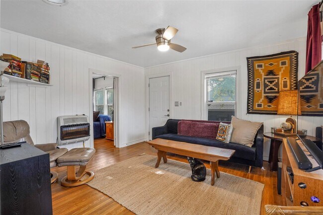 Foto del edificio - Apartment in Arlington Heights