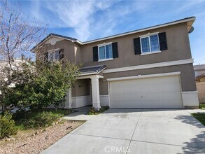 Building Photo - 3060 Emerald Ln