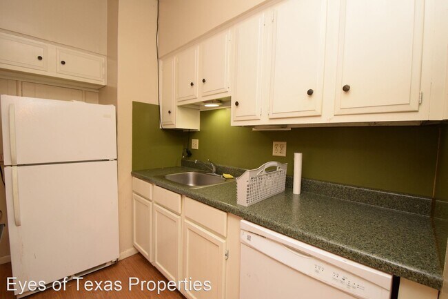 Foto del edificio - 3112 Walling Dr