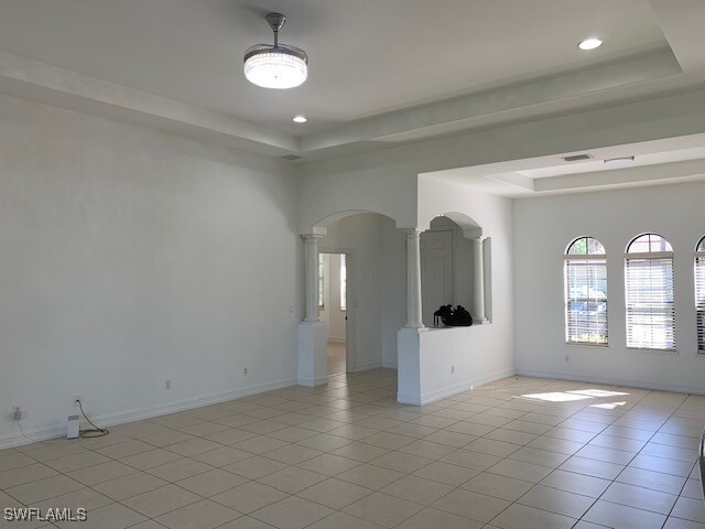 Building Photo - 10250 Templeton Ln