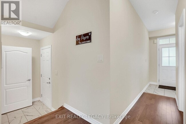 Photo du bâtiment - 15 SUNHAVEN LANE