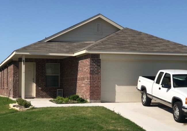 Building Photo - 5801 Brahma Trail