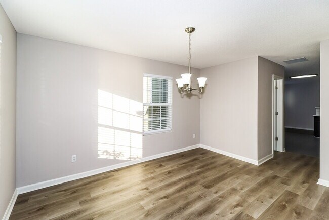 Foto del edificio - 1734 Addison Park Cove