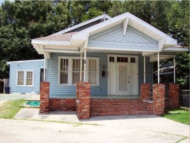 Primary Photo - 334 S. Buchanan