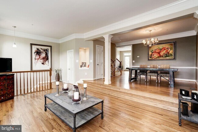 Foto del edificio - 1805 Fallbrook Ln