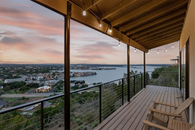 Building Photo - 209 Dalton Cir