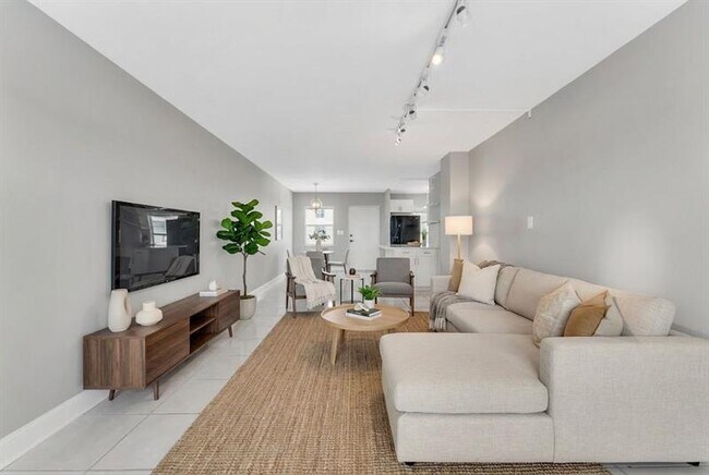 Foto del edificio - 2555 NE 11th St