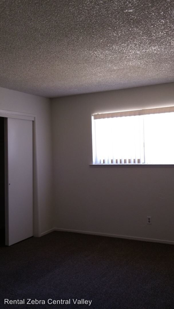 Building Photo - 3 br, 2 bath House - 1831 Phoenix Way