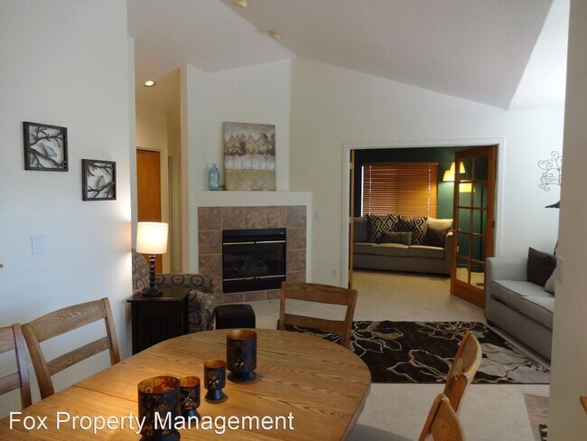 Building Photo - 3 br, 3 bath House - 500 Ridge View Drive