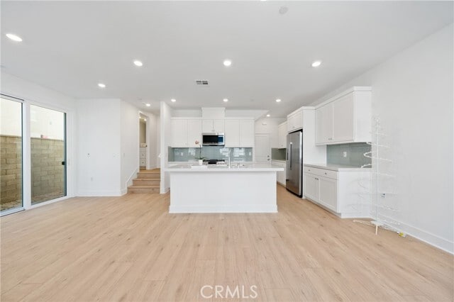 Building Photo - 322 Proctor