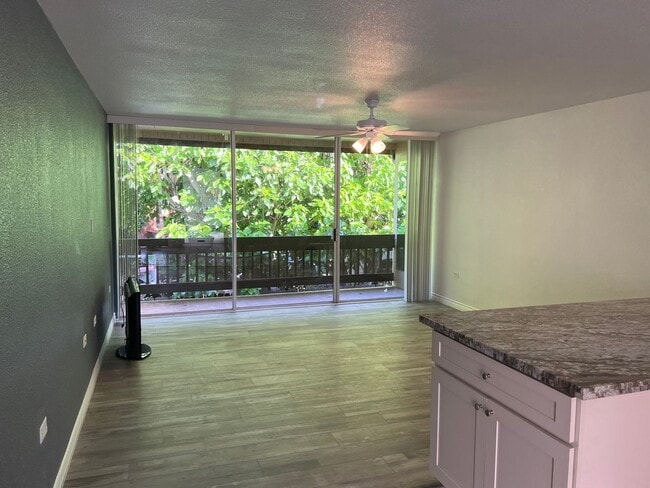 Building Photo - Napili Ridge
