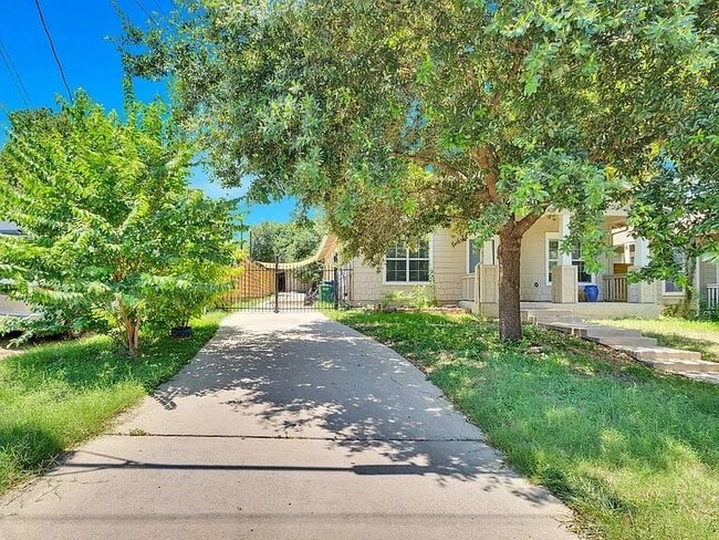 Building Photo - 7308 Meador Ave