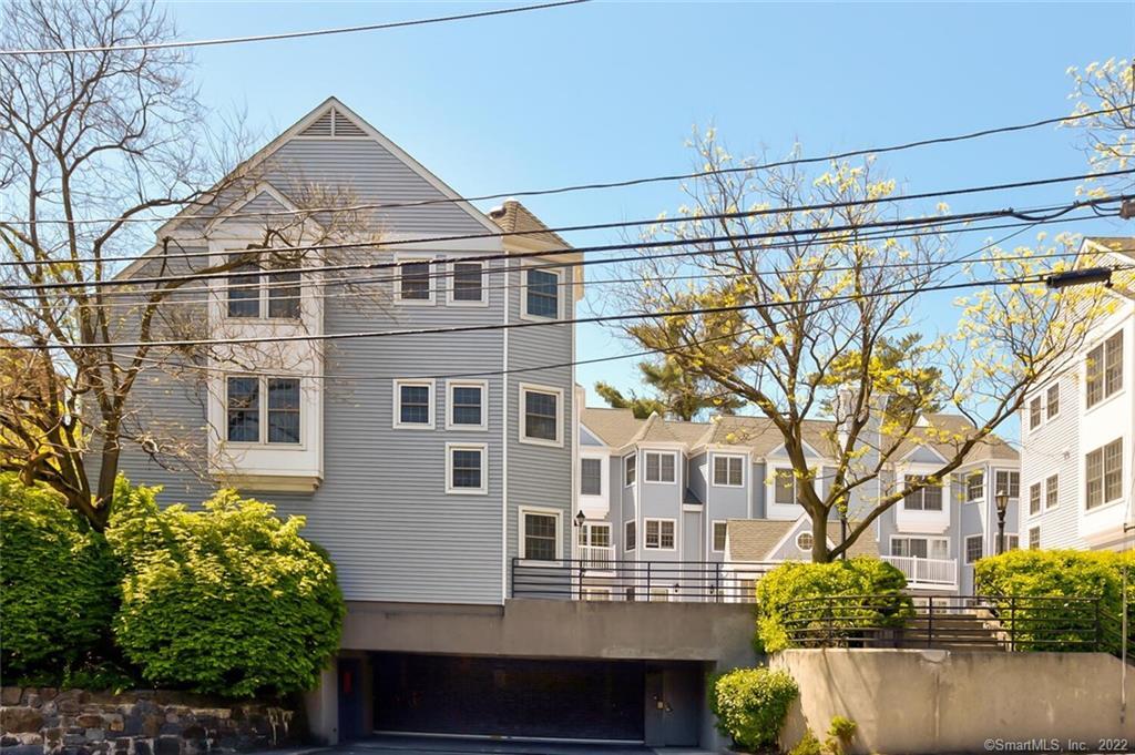 Foto principal - 118 Grove St