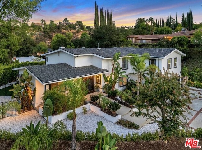 Building Photo - 19410 Shenango Dr