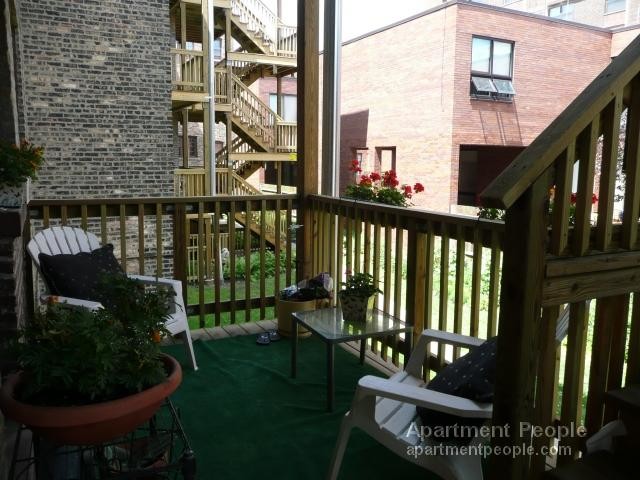 Building Photo - 3611 N Pine Grove Ave