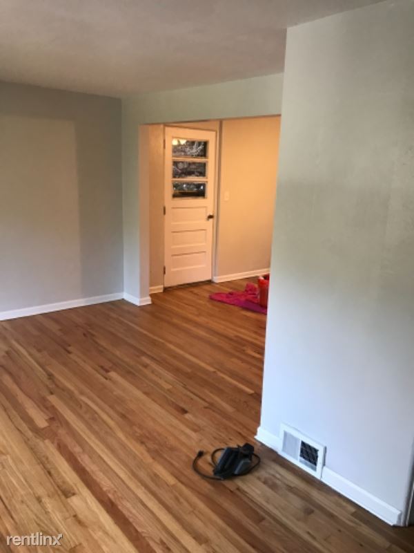 107 Lucinda Dr, Turtle Creek, PA 15145 Townhome Rentals in Turtle