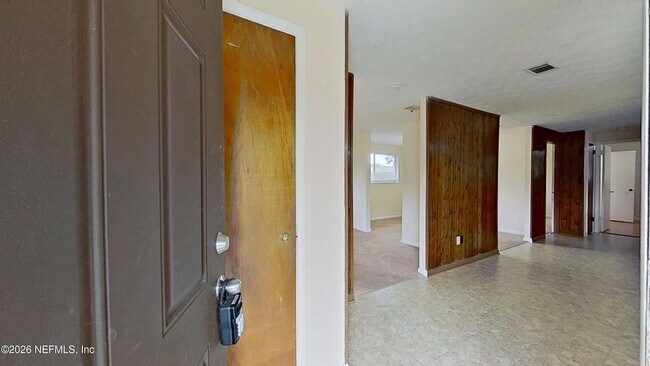 Foto del edificio - 8311 Santman Ct