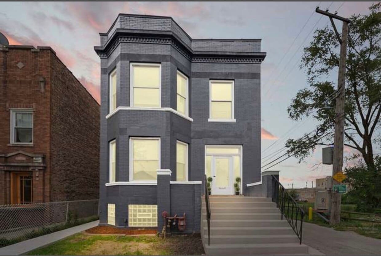 Primary Photo - 7912 S Ada St